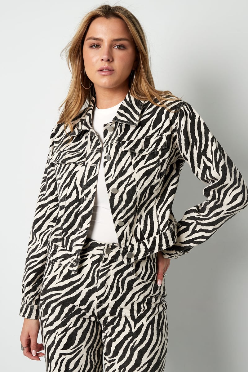 The Zebra Jacket - SevanaMode