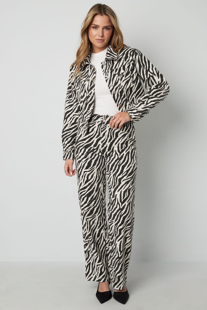 The Zebra Jacket - SevanaMode