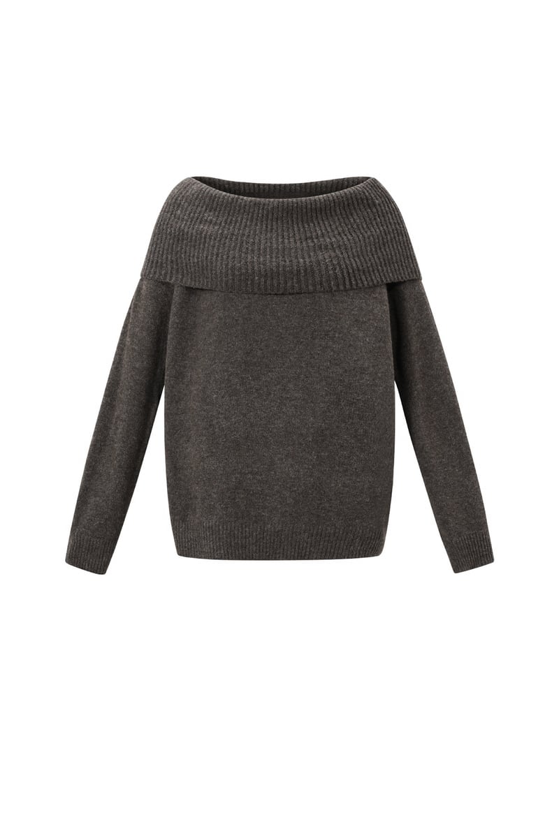 Off the shoulder basic sweater - SevanaMode