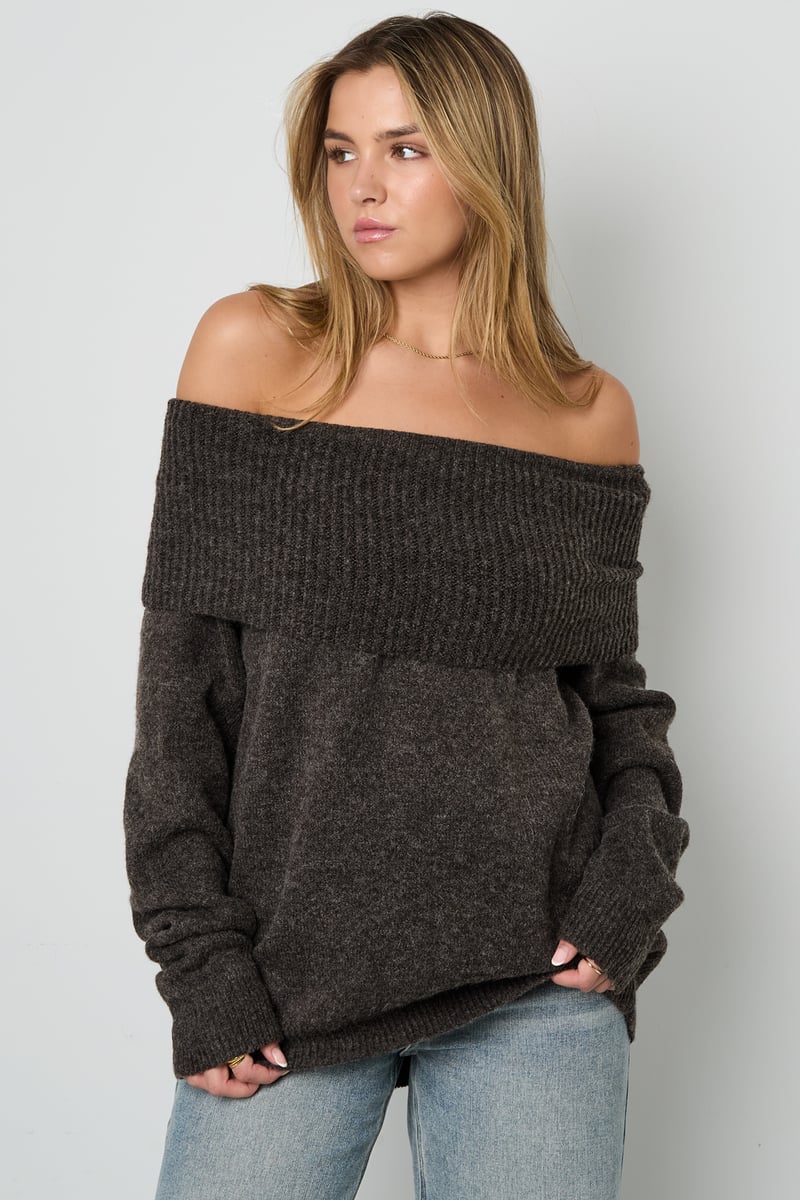 Off the shoulder basic sweater - SevanaMode